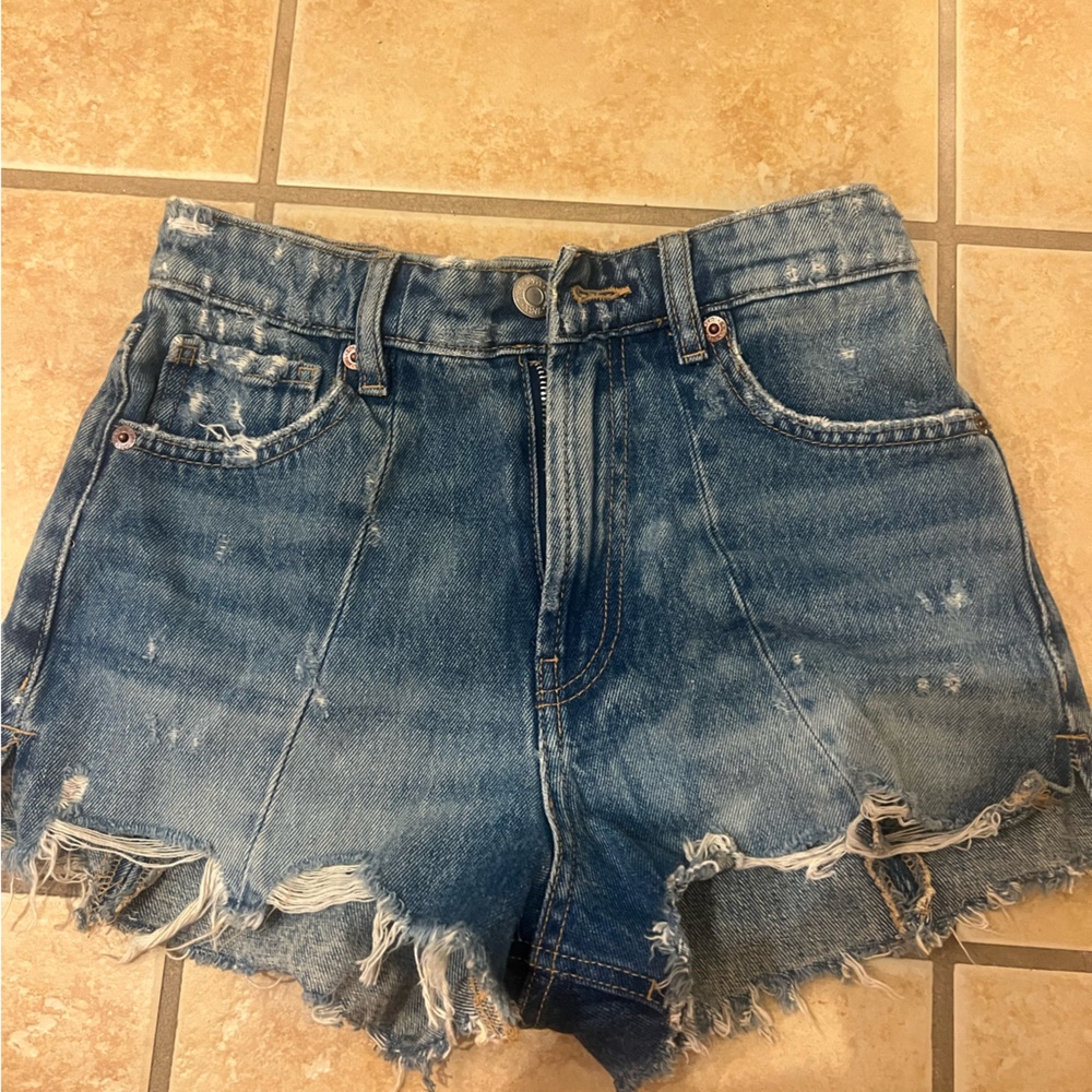 Zara shorts.